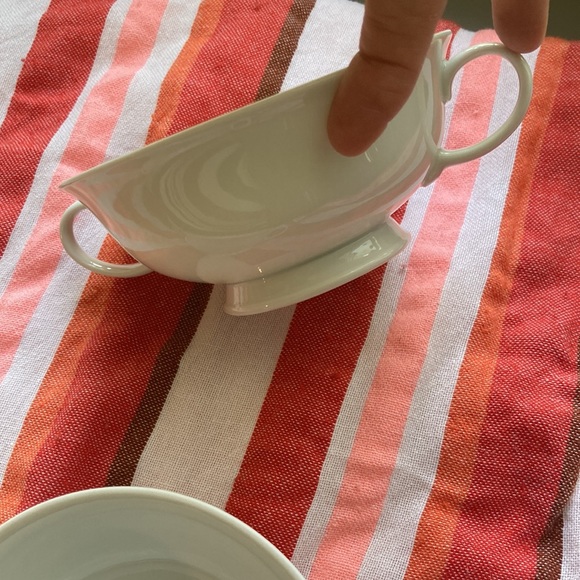 2 Authentic Fine Bone China Rosenthal Germany 2 Handle Soup Bowls - Picture 5 of 12